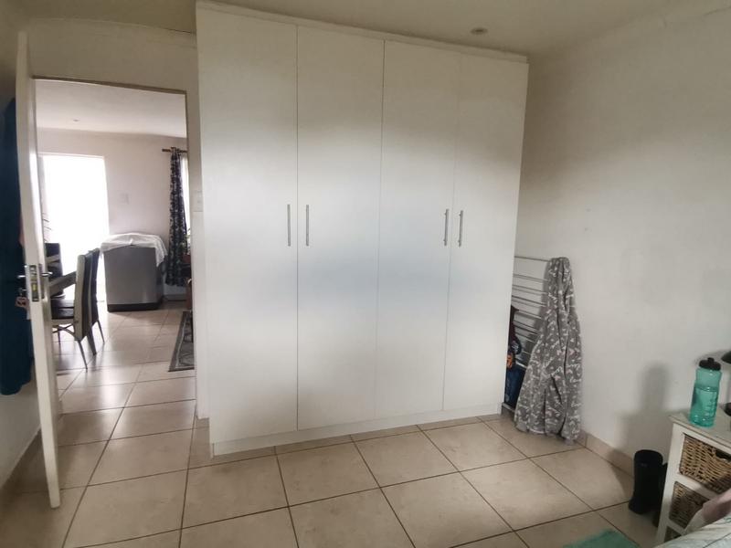 7 Bedroom Property for Sale in Goodwood Estate Western Cape